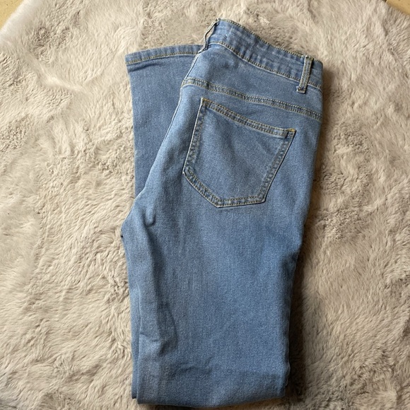 NWOT Between U2 Denim Light Blue Skinny Jeans Size 7 - Picture 4 of 5